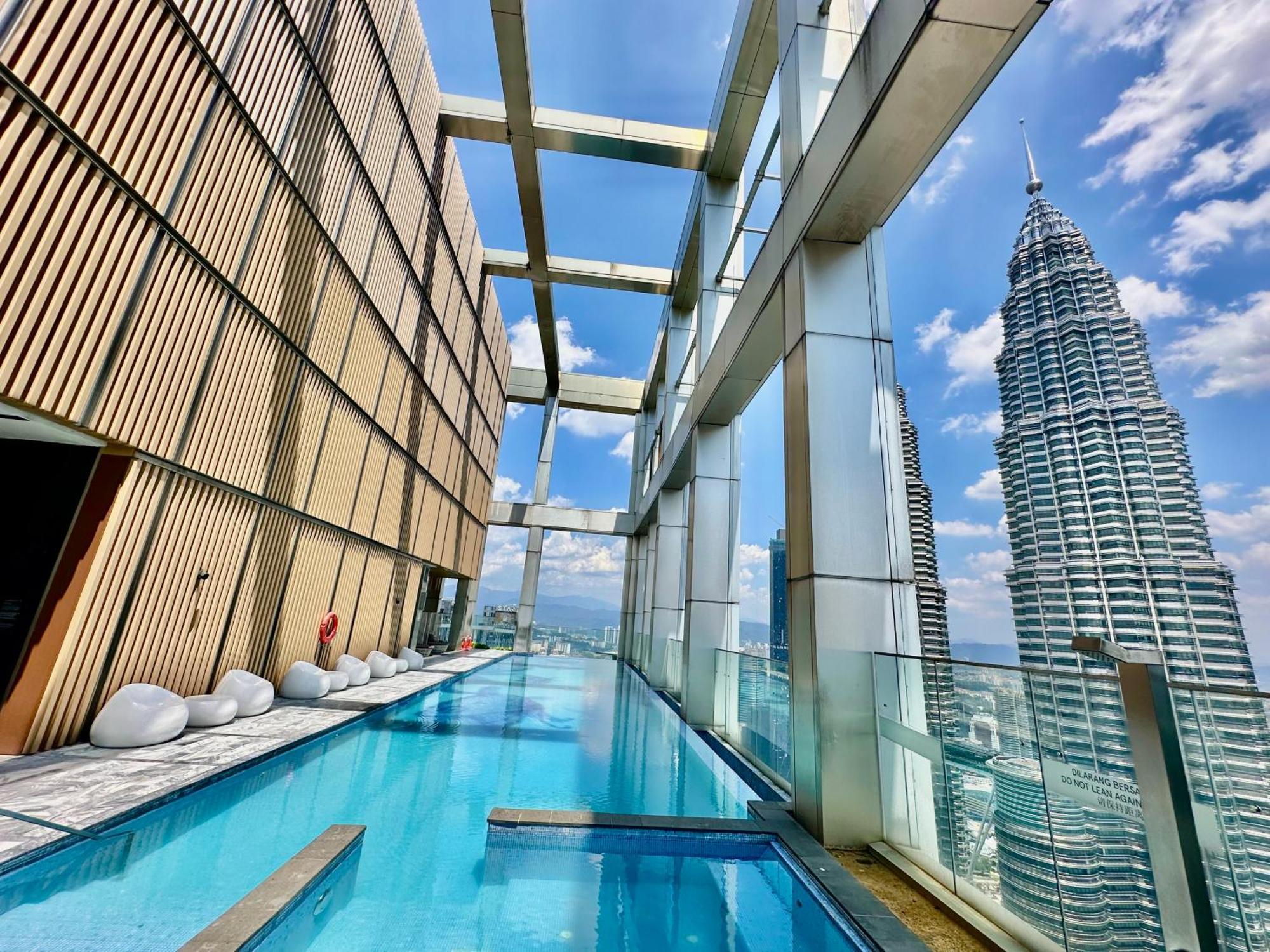 Victoria Home Tropicana The Residence Klcc Bukit Bintang Kuala Lumpur Exterior foto