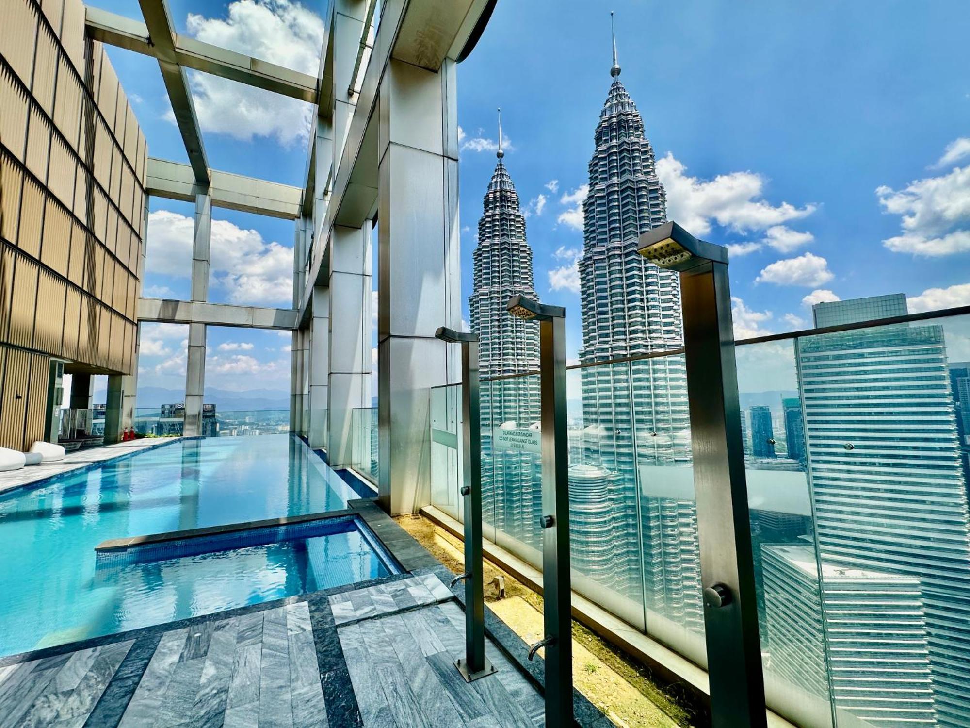 Victoria Home Tropicana The Residence Klcc Bukit Bintang Kuala Lumpur Exterior foto